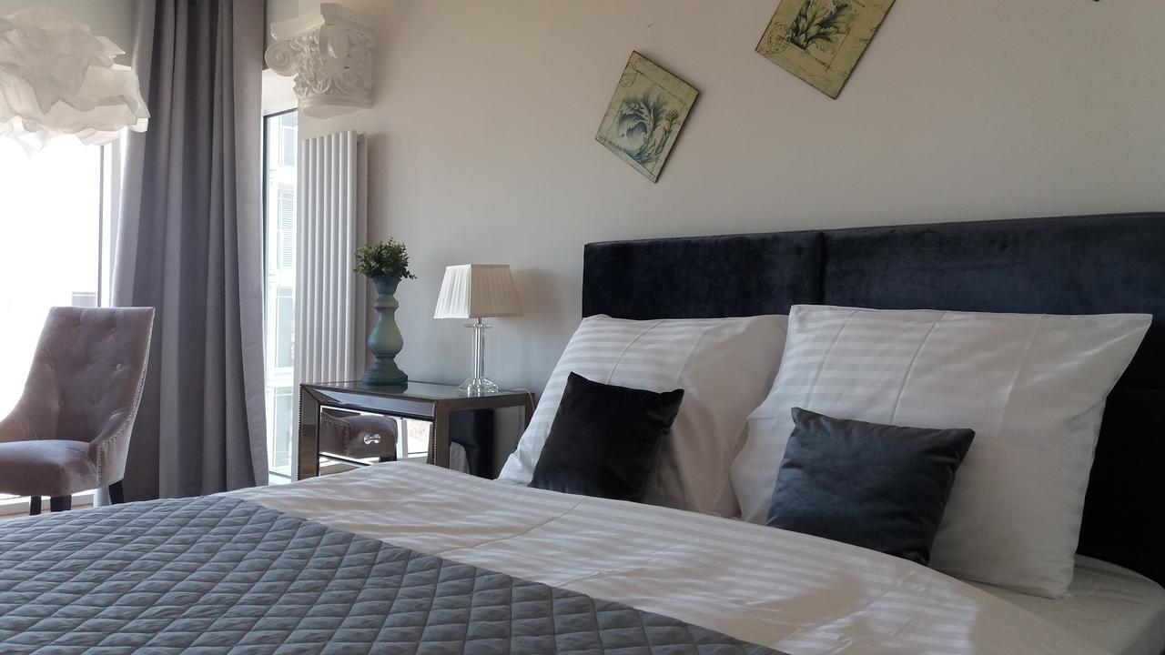 Apartamenty I.M.A Towarowa Poznan Luaran gambar